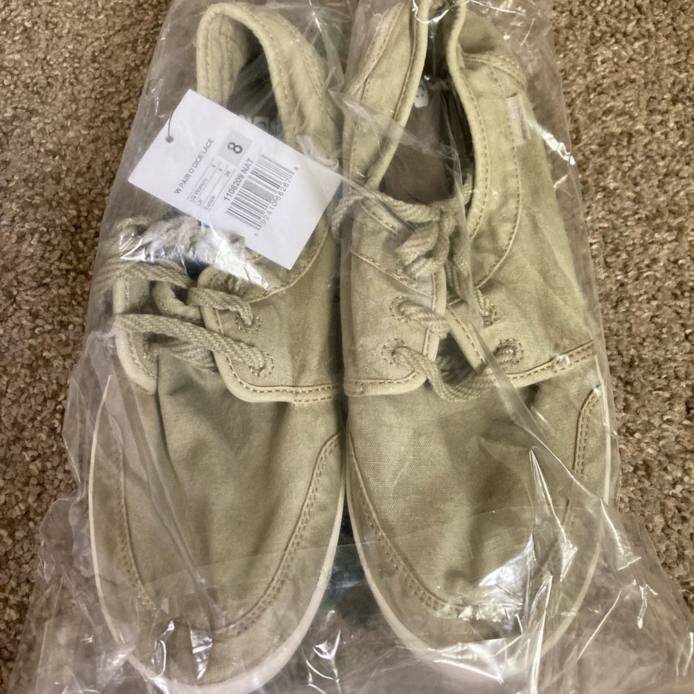 Sanuk Pair O Dice Sneakers